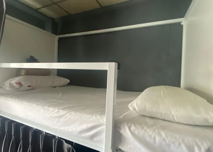 W District Guest house Bangkok